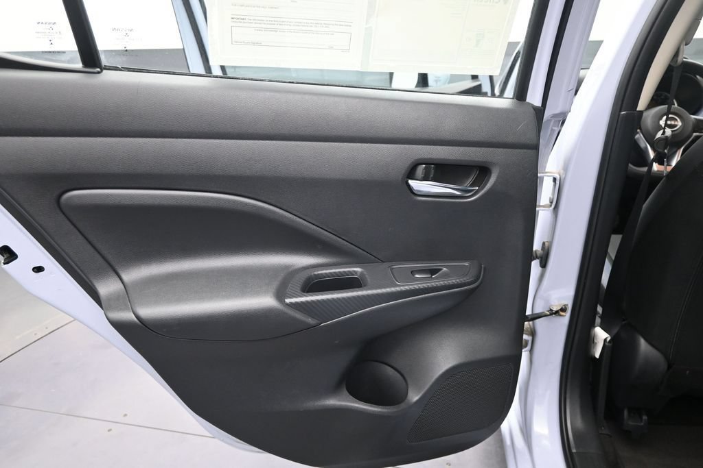 Used 2024 Nissan Versa SV FWD image 29