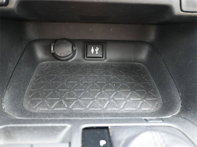 Used 2019 Toyota RAV4 XLE Premium image 33