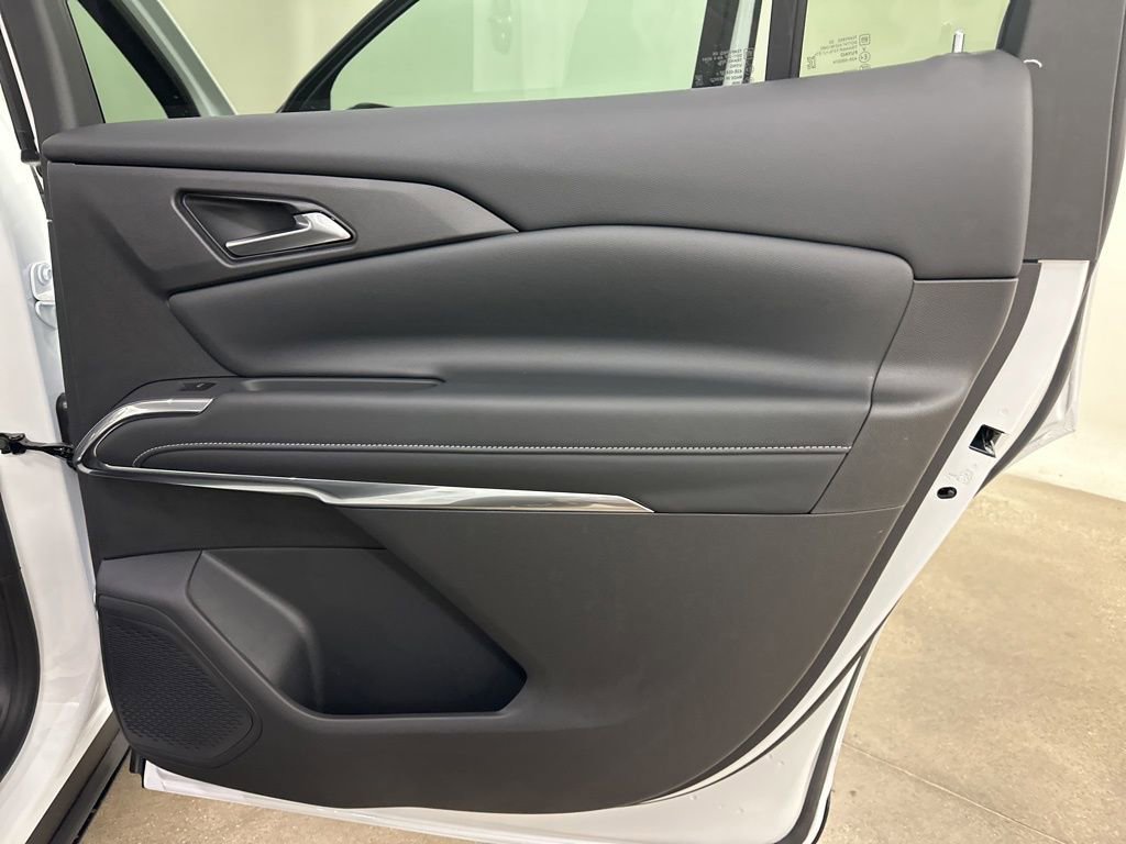 New 2026 Chevrolet Traverse LT w/ Midnight/Sport Edition image 20