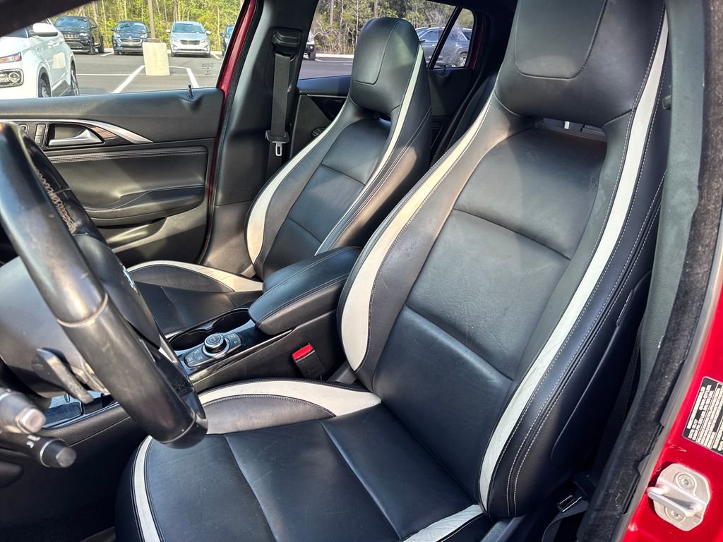 Used 2018 INFINITI QX30 Sport w/ Sport Leather Package image 9