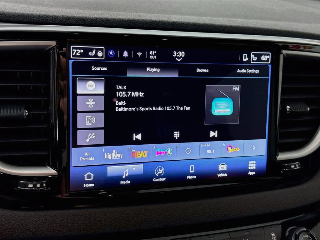 Used 2025 Chrysler Pacifica Select FWD image 7