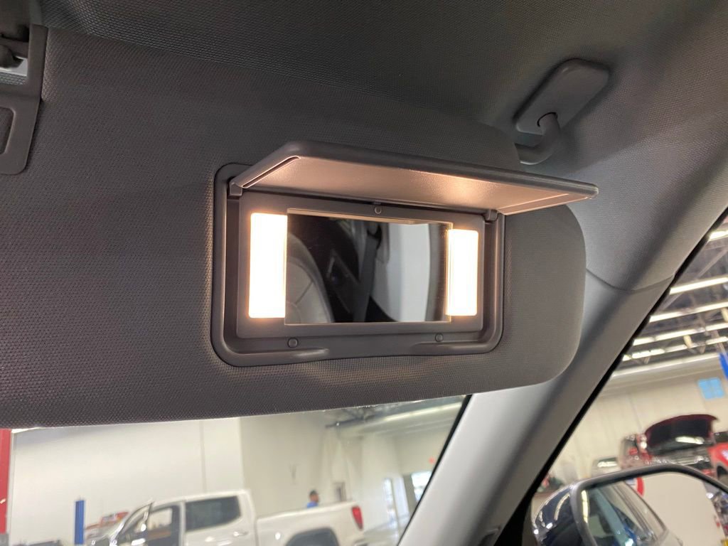 Used 2023 Ford Explorer Limited image 42