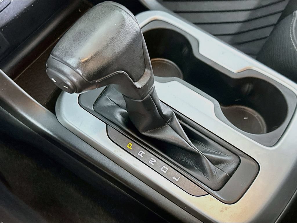 Used 2018 Chevrolet Colorado LT w/ Luxury Package, Chrome RWD image 33