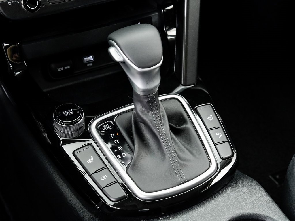 Used 2024 Kia Seltos EX image 19