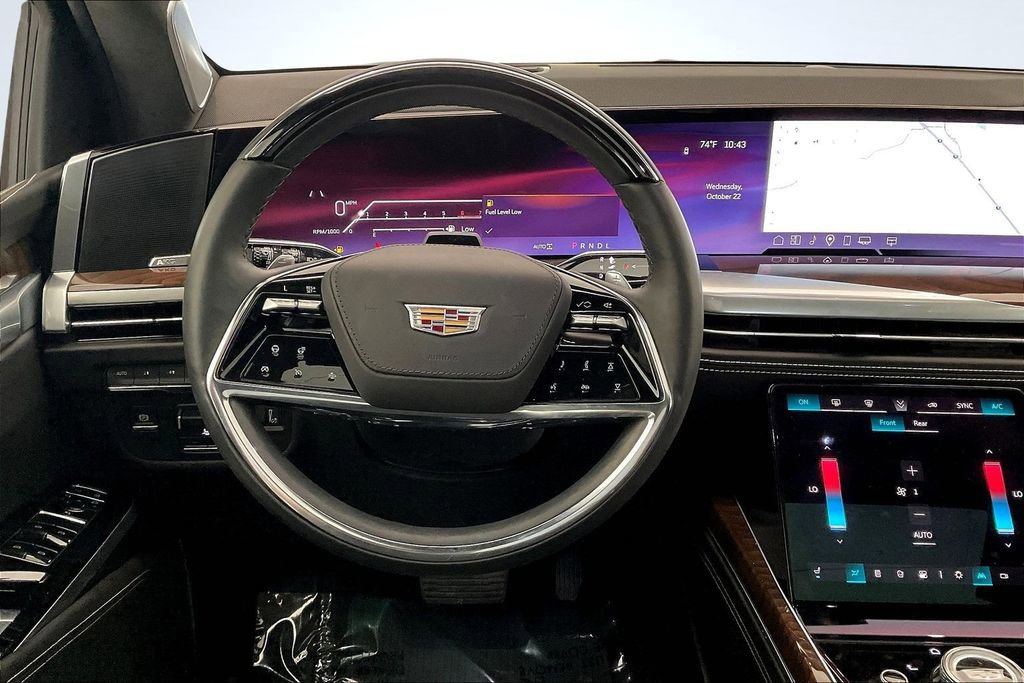 Used 2025 Cadillac Escalade Sport Platinum image 5