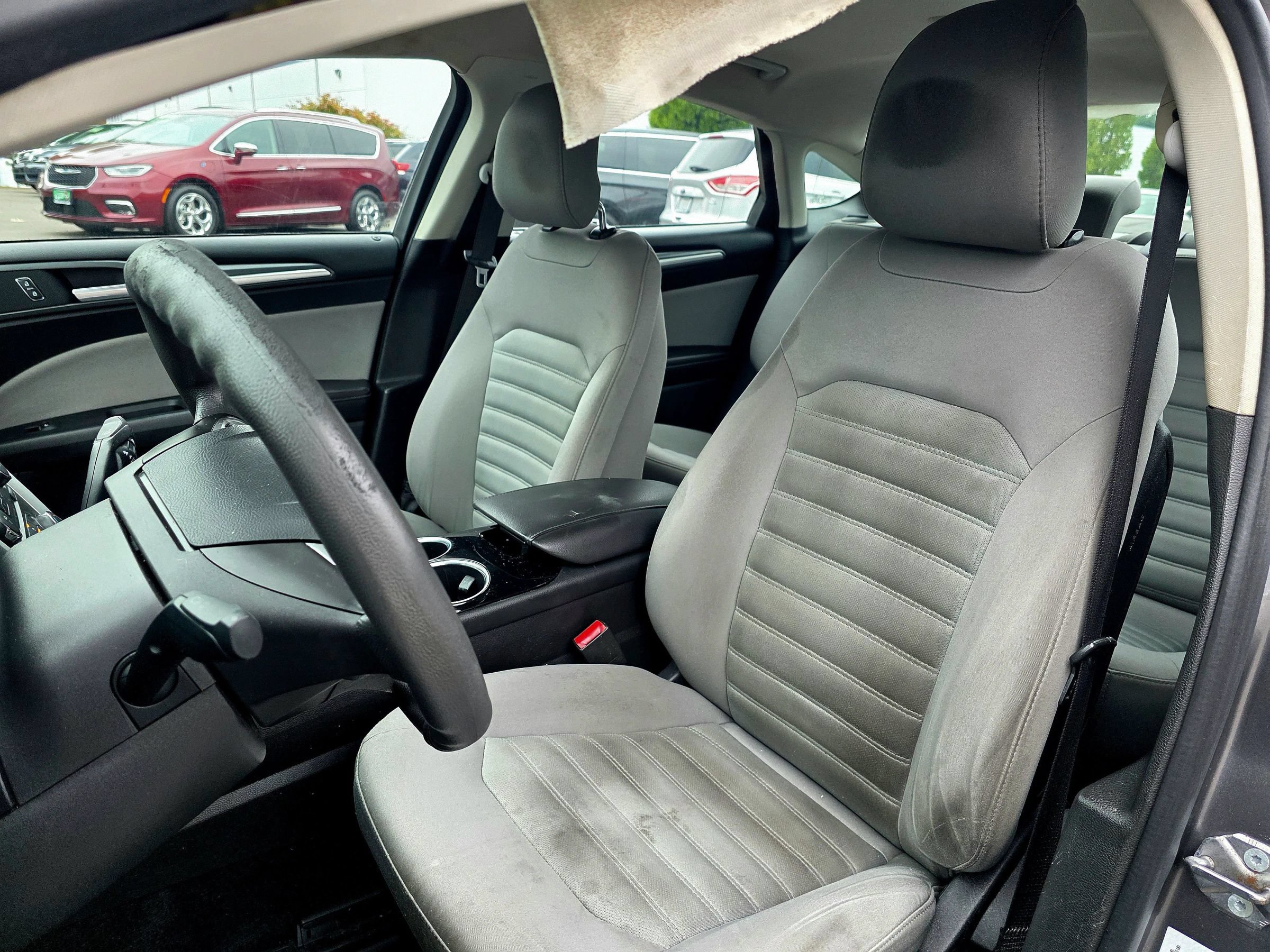 Used 2013 Ford Fusion S FWD image 33