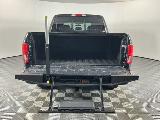 Used 2018 Ford F150 Limited AWD/4WD image 8