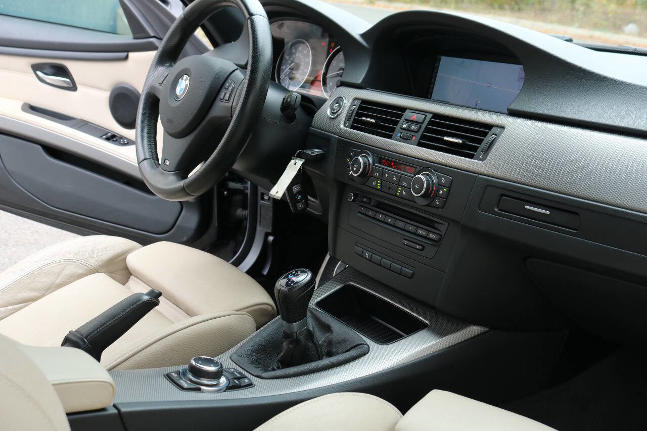 Used 2011 BMW 335is 335is 2dr Coupe image 22