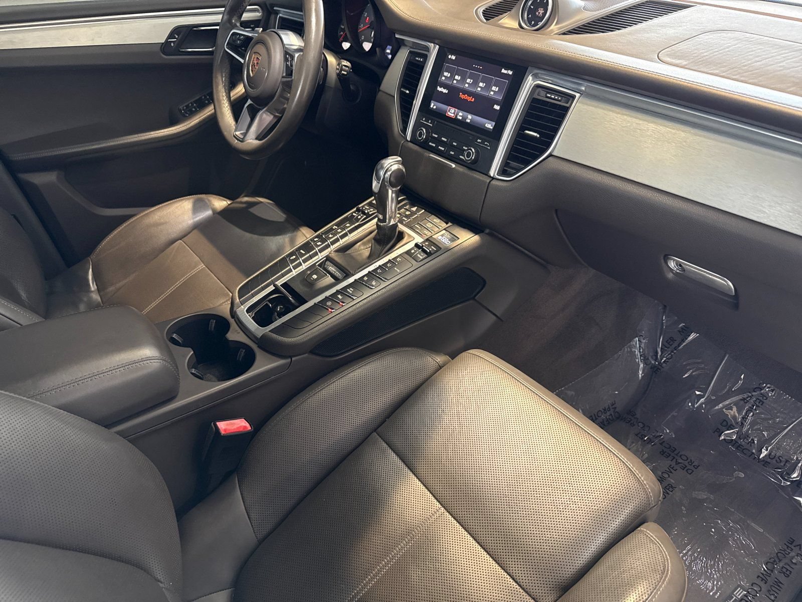 Used 2017 Porsche Macan S AWD/4WD image 16