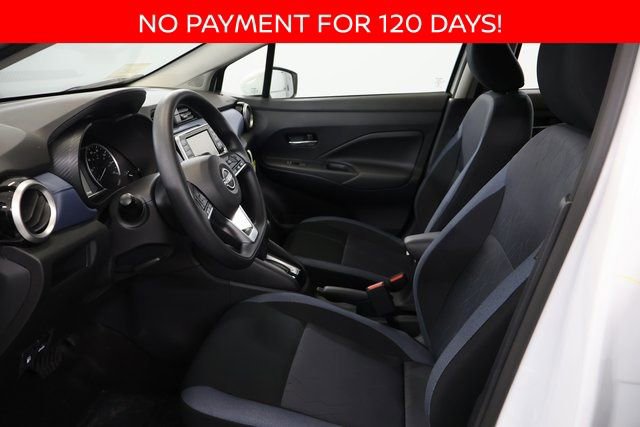 New 2025 Nissan Versa SV w/ Trunk Package image 9