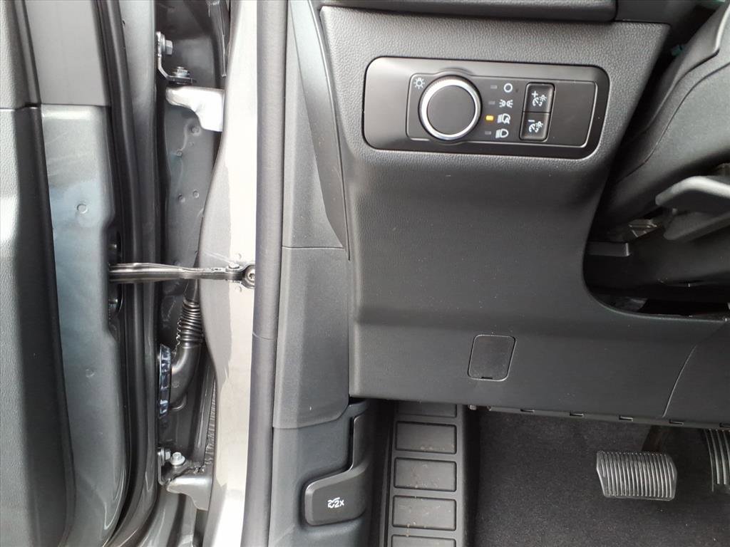 New 2026 Ford Escape ST-Line w/ Cold Weather Package image 15