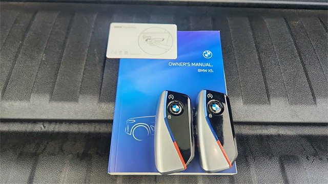 Used 2025 BMW X5 sDrive40i w/ M Sport Package image 67