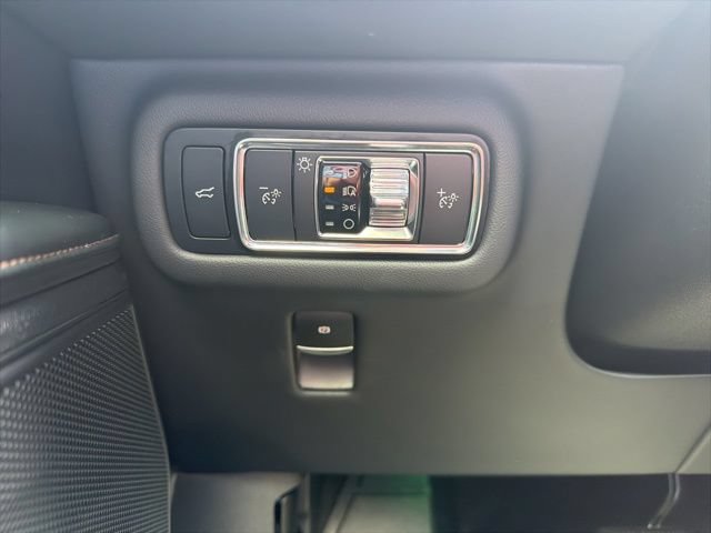 Certified 2024 Lincoln Nautilus Reserve w/ Jet Appearance Package (87T) AWD/4WD image 24