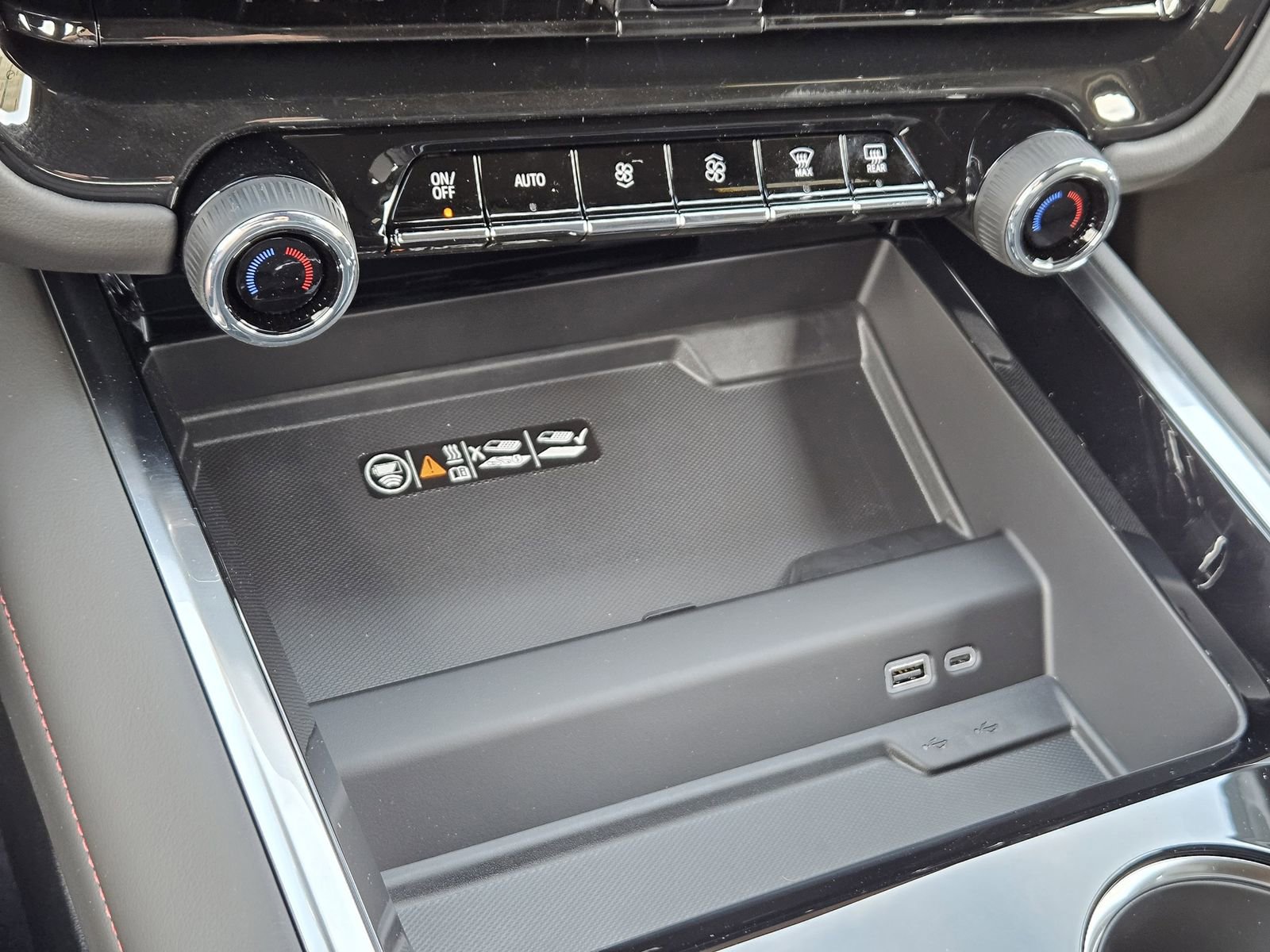 New 2026 Chevrolet Tahoe RST image 20