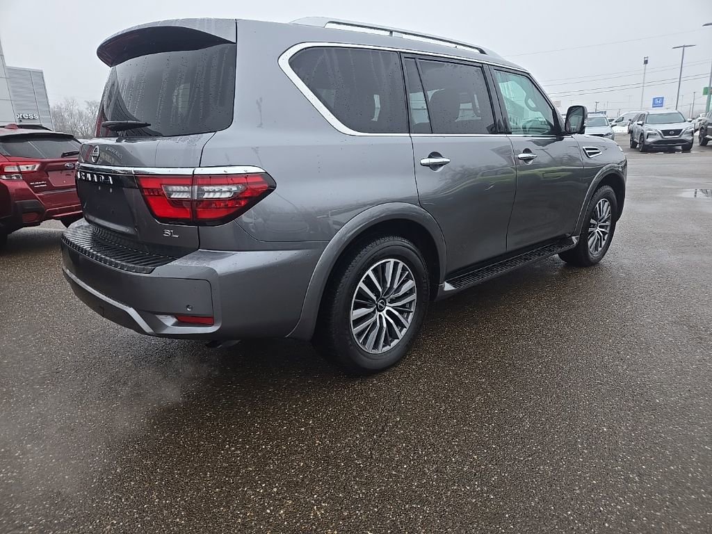 Used 2024 Nissan Armada SL w/ Captain's Chairs Package image 7