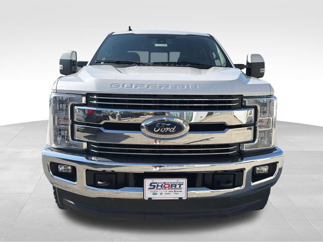 Used 2019 Ford F250 Lariat w/ Lariat Ultimate Package AWD/4WD image 2
