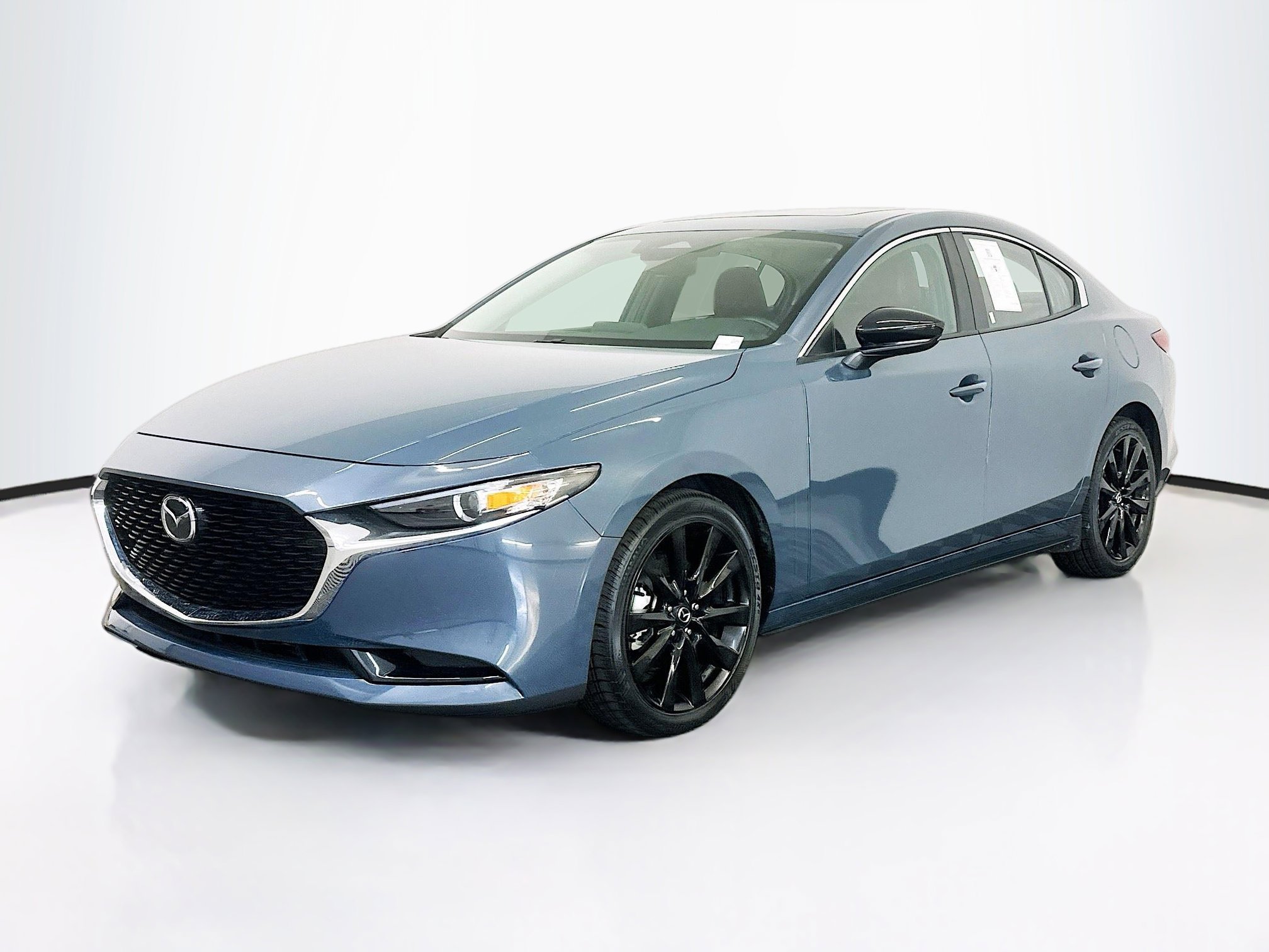 Used 2025 MAZDA MAZDA3 s image 3