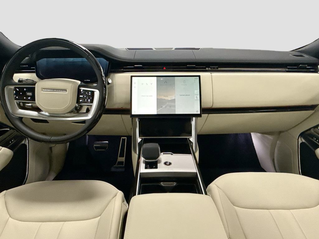 New 2026 Land Rover Range Rover SE image 13