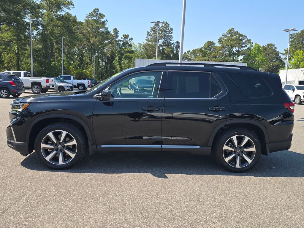 Used 2023 Honda Pilot Touring video 2
