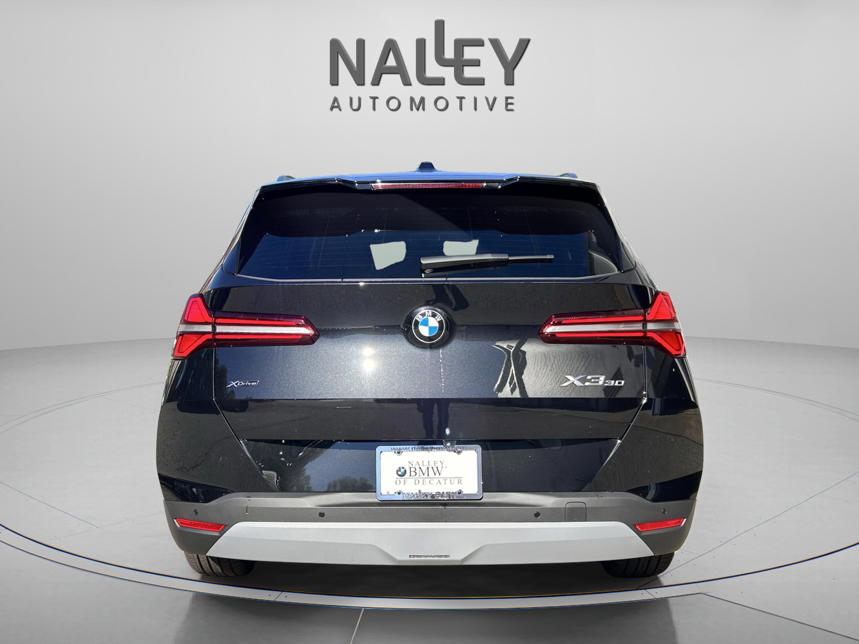 Used 2026 BMW X3 xDrive30 w/ Premium Package image 3