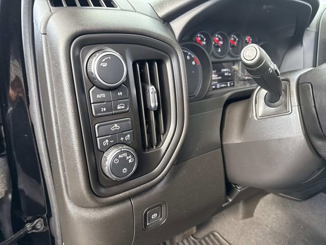 Used 2022 Chevrolet Silverado 1500 Custom image 30