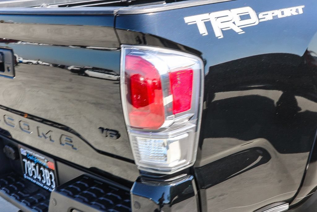 Used 2021 Toyota Tacoma TRD Sport w/ Technology Package RWD image 10