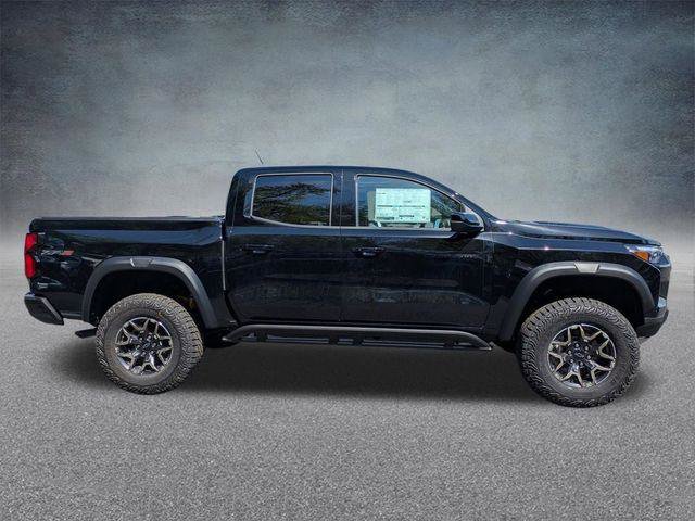 New 2026 Chevrolet Colorado ZR2 w/ Technology Package AWD/4WD image 3