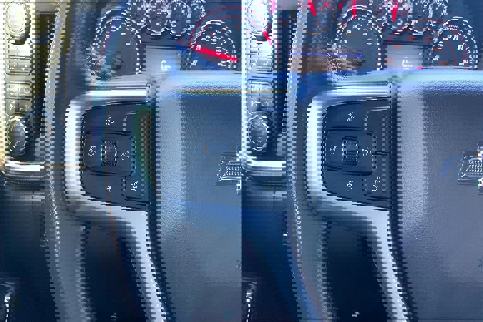 Used 2019 Chevrolet Silverado 1500 RST image 24