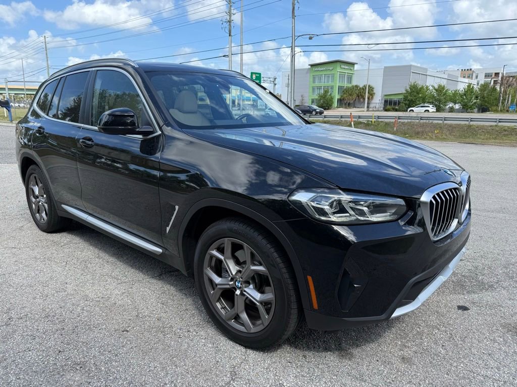 Used 2024 BMW X3 sDrive30i w/ Convenience Package w/ZPA image 3