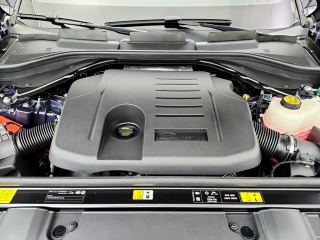 New 2026 Land Rover Range Rover Long Wheelbase SE AWD/4WD image 32