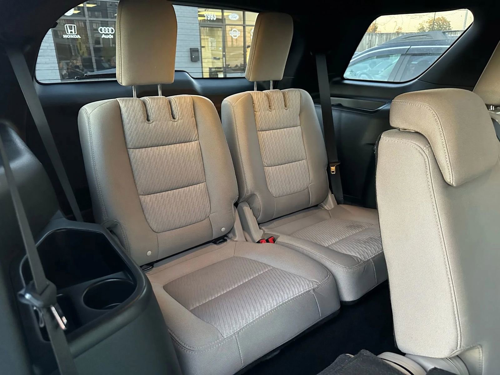 Used 2019 Ford Explorer FWD image 9