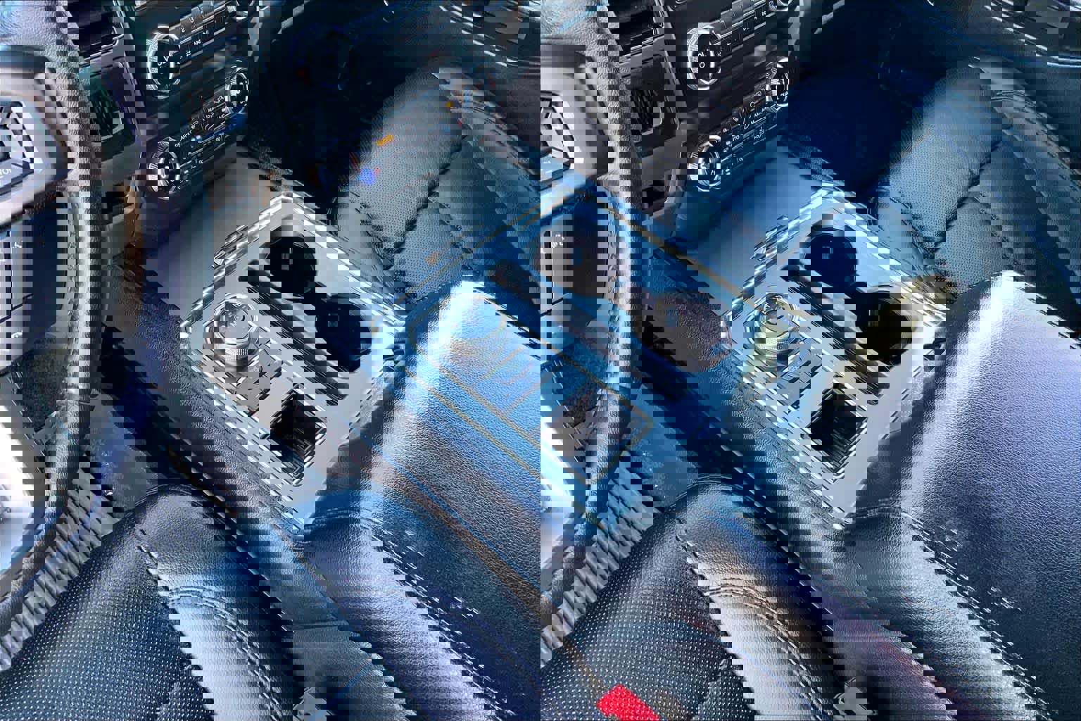 Used 2020 Ford Expedition XLT w/ Equipment Group 202A image 16