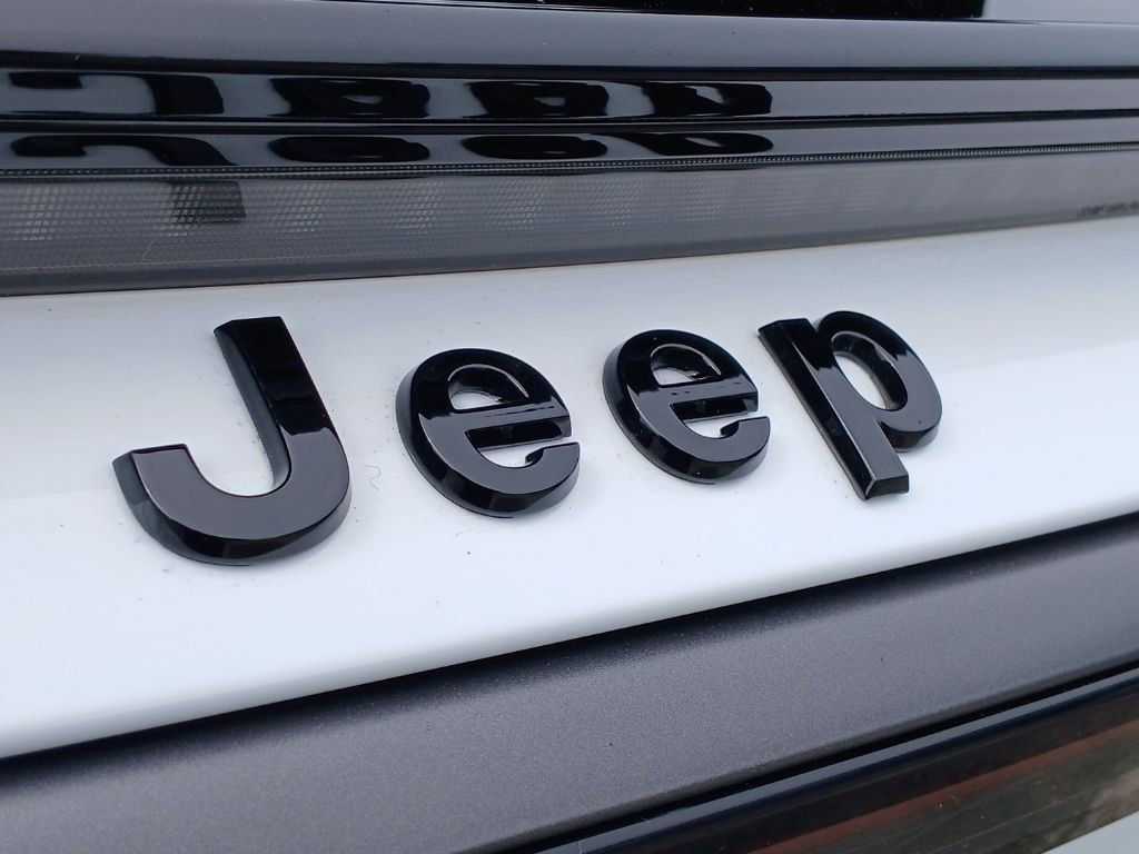 Used 2024 Jeep Wagoneer Launch Edition AWD/4WD image 30