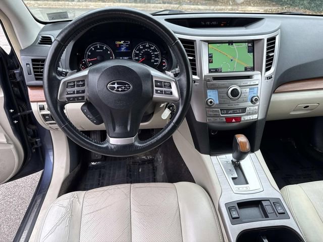 Used 2014 Subaru Outback 2.5i Limited AWD/4WD image 16