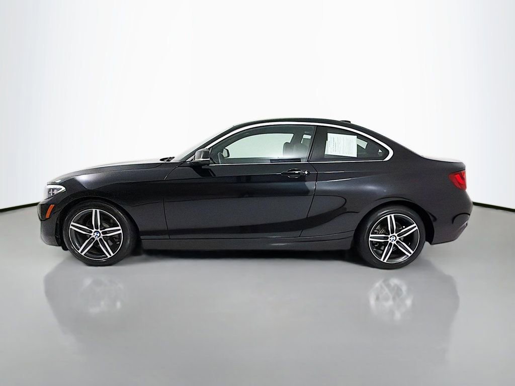 Used 2017 BMW 230i xDrive Coupe AWD/4WD image 4