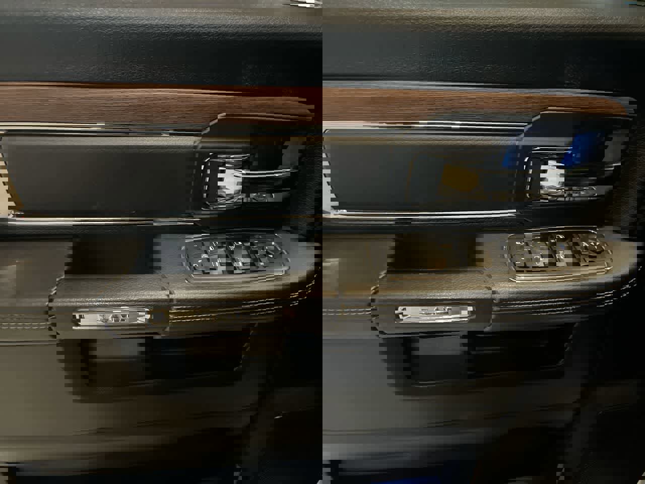 Used 2017 RAM 2500 Laramie image 13