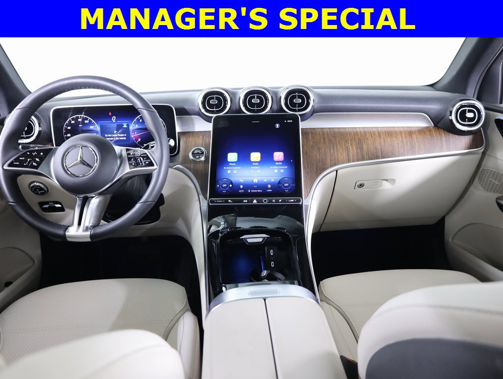 Certified 2025 Mercedes-Benz GLC 300 4MATIC image 32