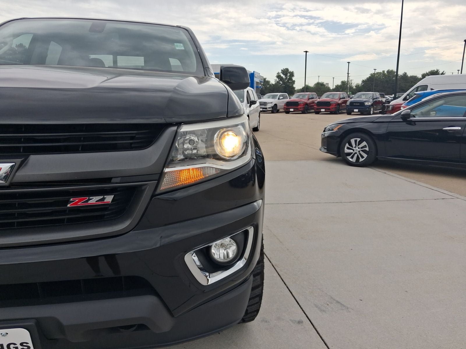 Used 2020 Chevrolet Colorado Z71 AWD/4WD image 9