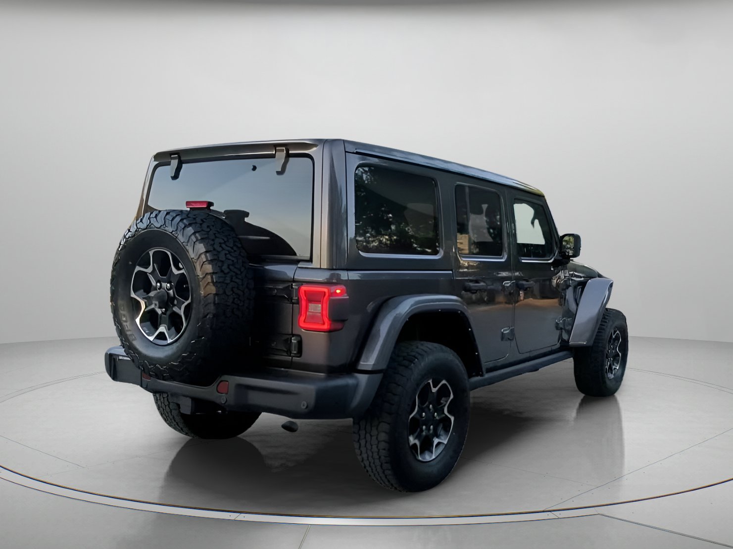 Used 2021 Jeep Wrangler Unlimited Rubicon 4xe w/ Steel Bumper Group AWD/4WD image 27