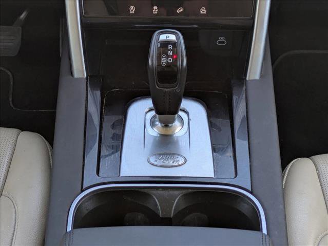 Used 2022 Land Rover Discovery Sport S image 11