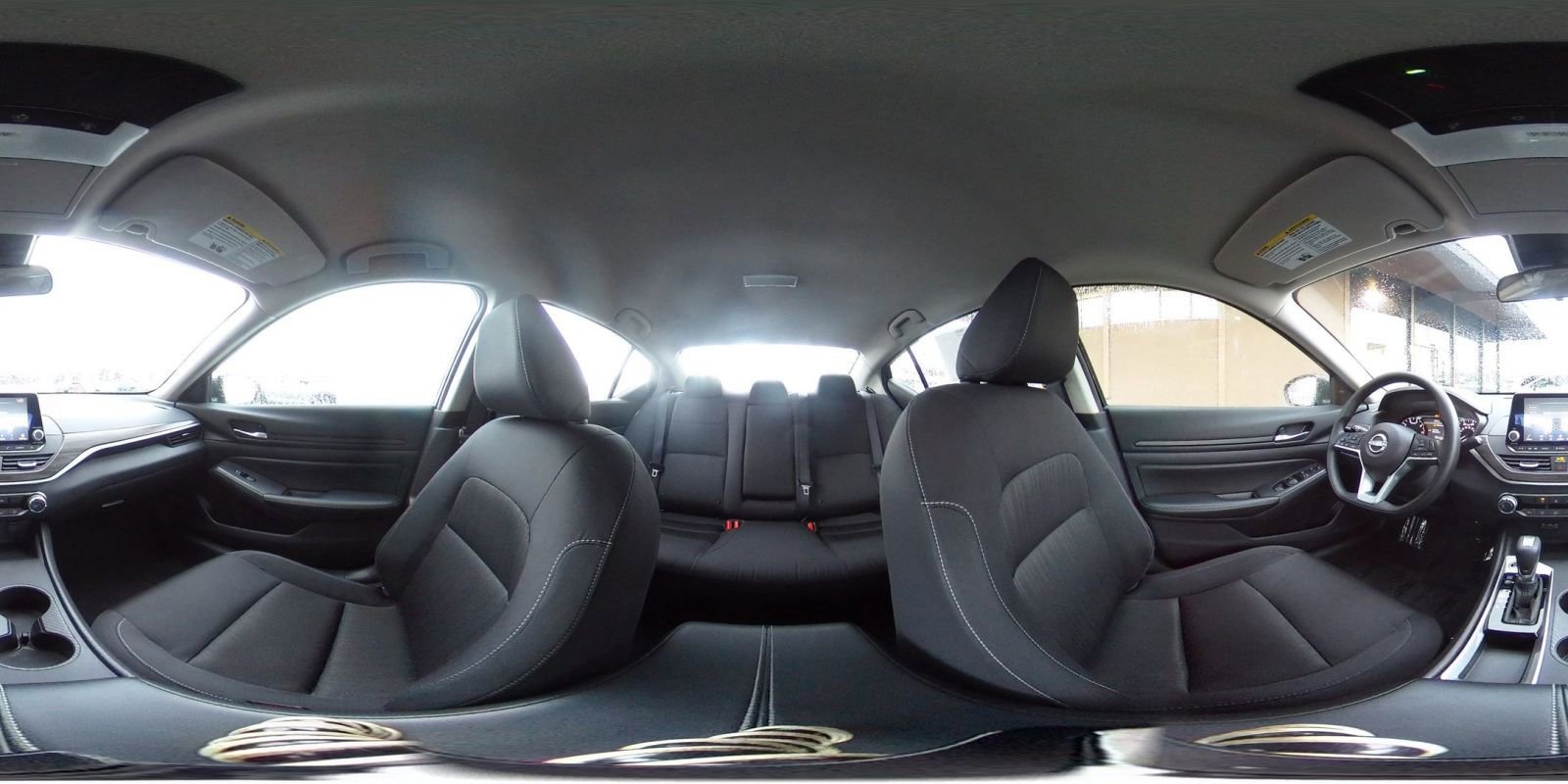 Used 2025 Nissan Altima 2.5 SV image 42