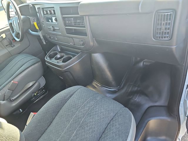 Used 2023 GMC Savana 2500 w/ Driver Convenience Package image 24