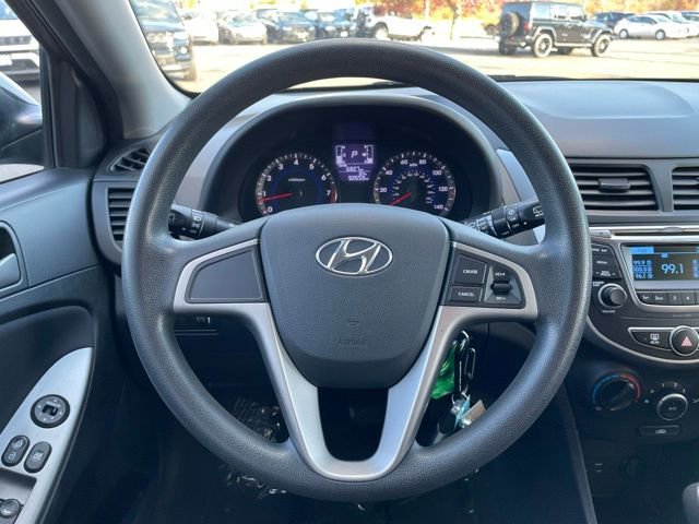 Used 2017 Hyundai Accent SE image 13