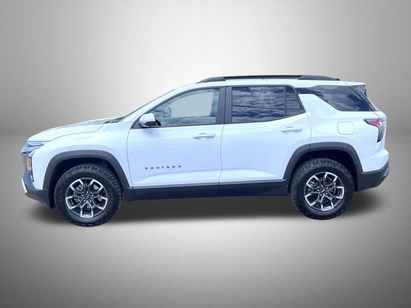 Certified 2026 Chevrolet Equinox ACTIV w/ Safety and Technology Package AWD/4WD image 10