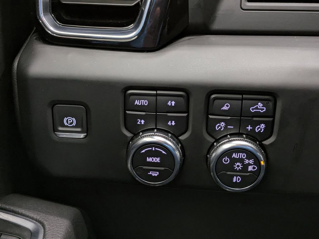 Used 2024 GMC Sierra 1500 Denali image 23