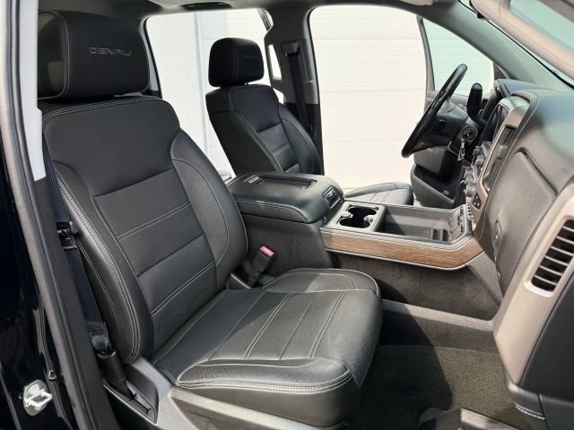 Used 2018 GMC Sierra 1500 Denali w/ Denali Ultimate Package AWD/4WD image 26