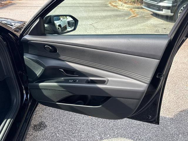 New 2026 Hyundai Elantra Sport image 12