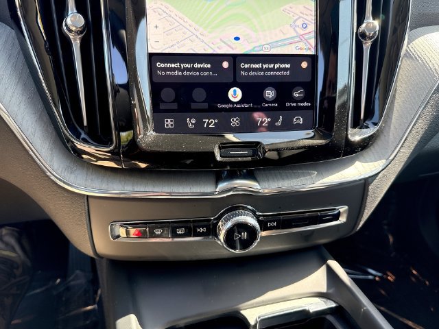 Certified 2025 Volvo XC60 T8 Plus w/ Protection Package Premier AWD/4WD image 20