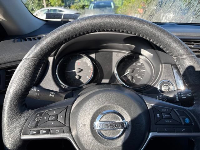 Used 2019 Nissan Rogue SV w/ Premium Package AWD/4WD image 21