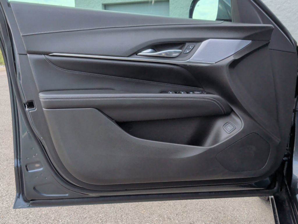 Used 2022 Cadillac CT4 Luxury w/ Sun And Sound Package AWD/4WD image 10